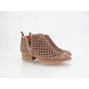 Jeffrey Campbell Women's Taggart Boot Size 6 Taupe Suede Lattice Cutout Boho